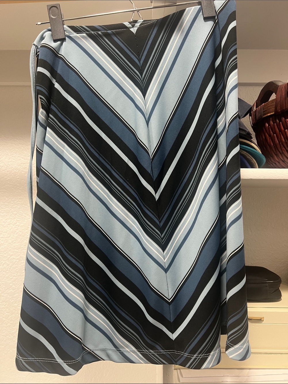 GAP Blue and Black Chevron Pencil Skirt